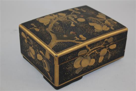 A Japanese gilt decorated lacquer rectangular box and cover, early 20th century, 16cm